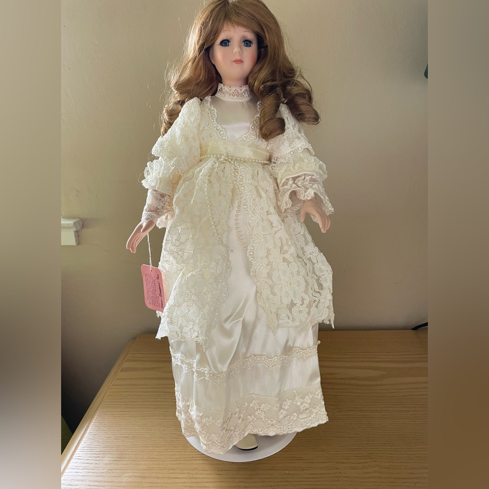 Show Stoppers Jacqueline Porcelain doll 18”.